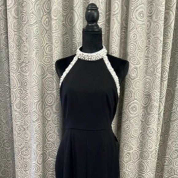 Adrianna Papell Pants - 🆕 NWT ADRIANNA PAPELL Faux Pearl-Collar Black Jumpsuit Size 8